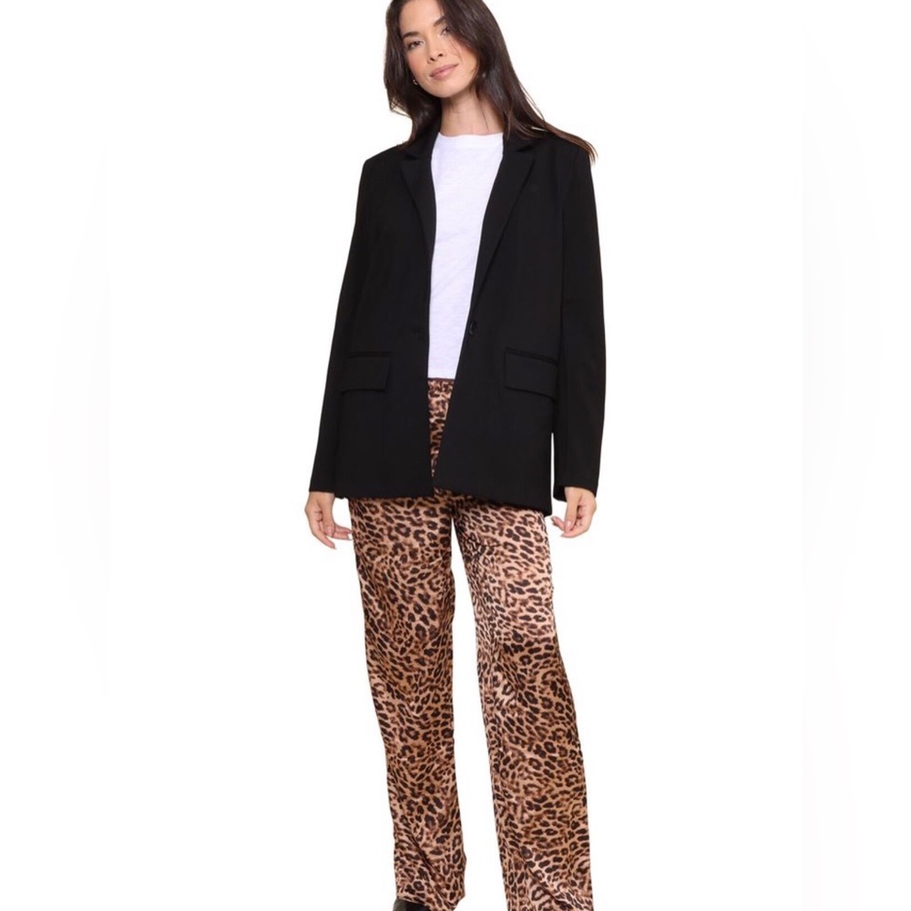 Mixology Robertson & Rodeo Carmela Cheetah Print Satin Wide Leg Pants, NWT, Sz L